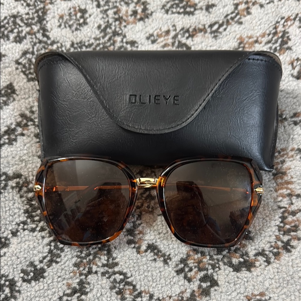 Tortoise Shell Sunglasses
